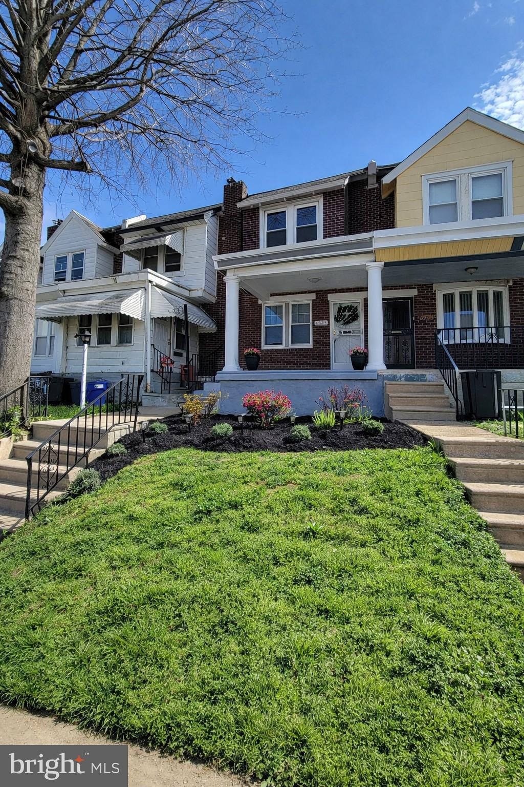 WEST OAK LANE - Residential