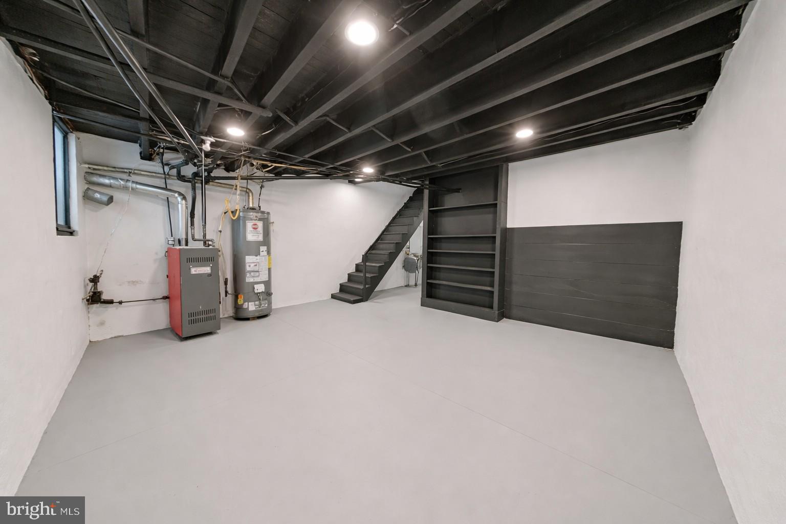 WEST OAK LANE - Residential