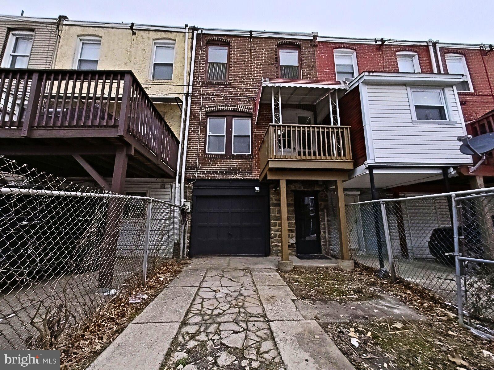 WEST OAK LANE - Residential