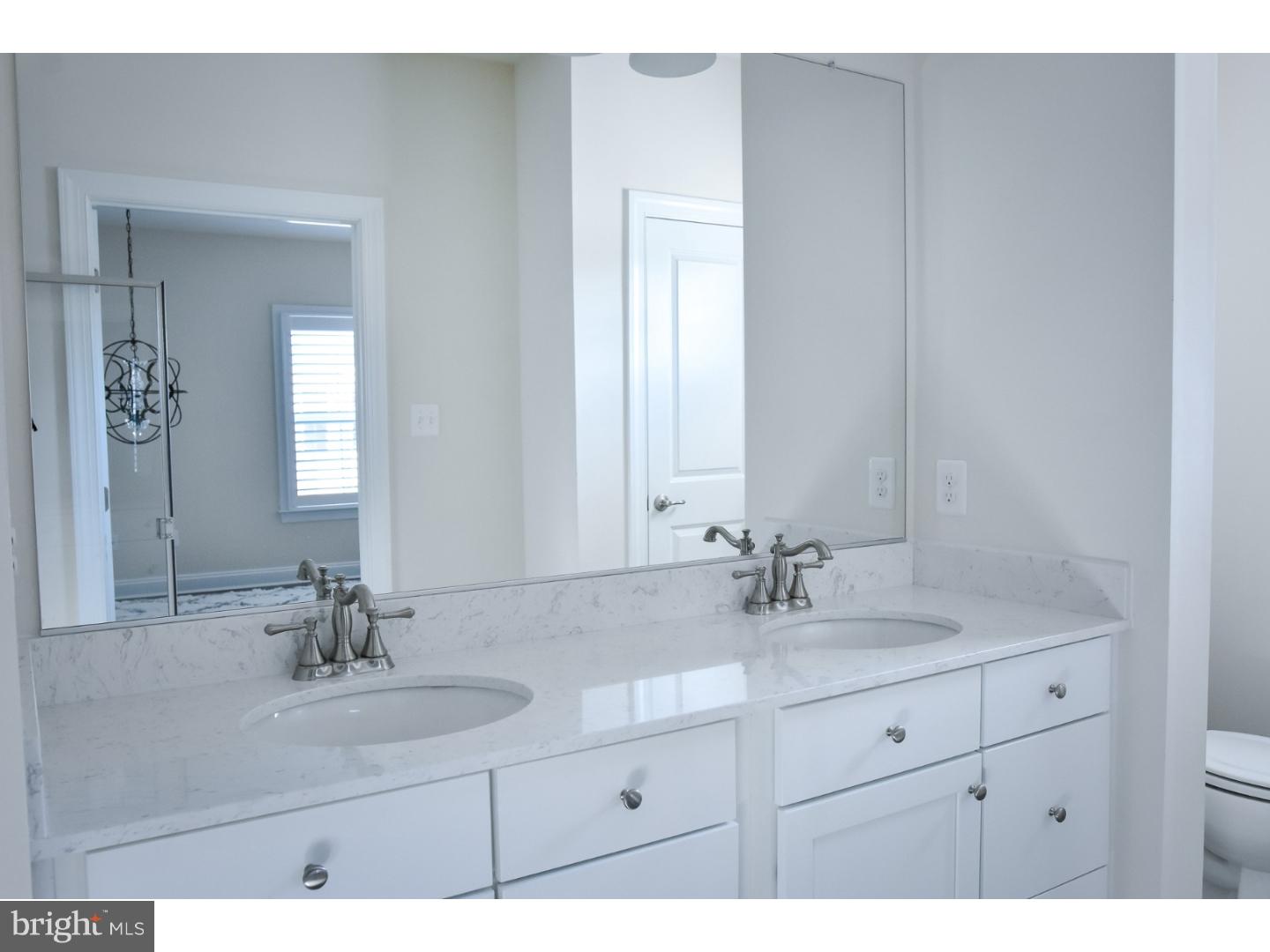 WOODFIELD - Residential