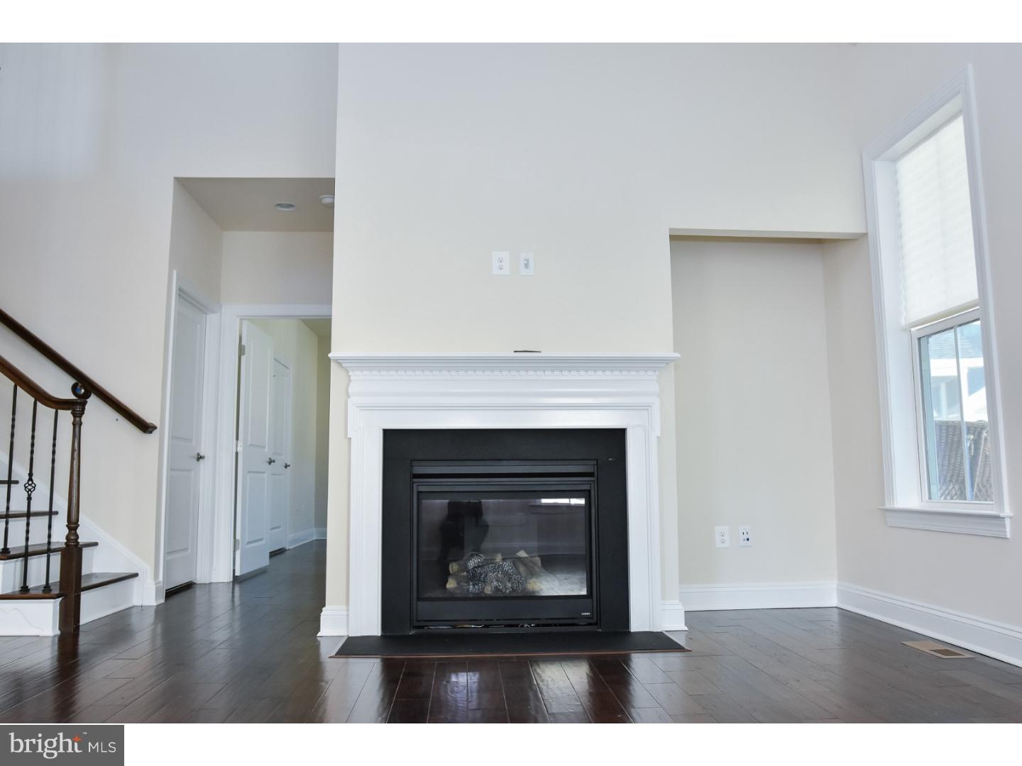 WOODFIELD - Residential