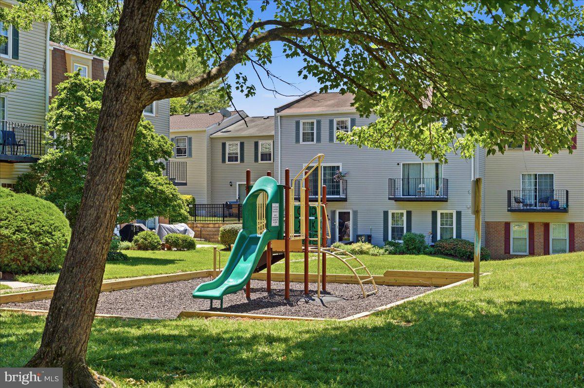 KEENE MILL WOODS - Residential