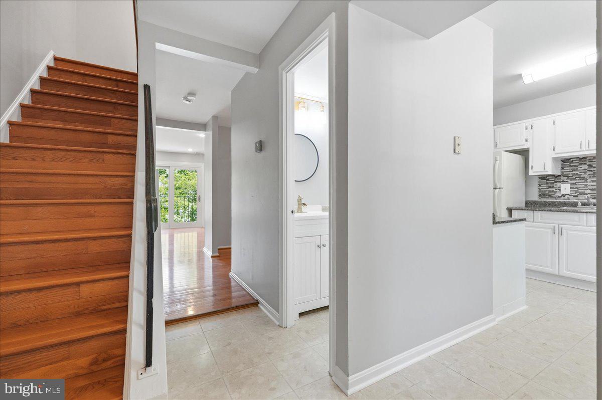 KEENE MILL WOODS - Residential