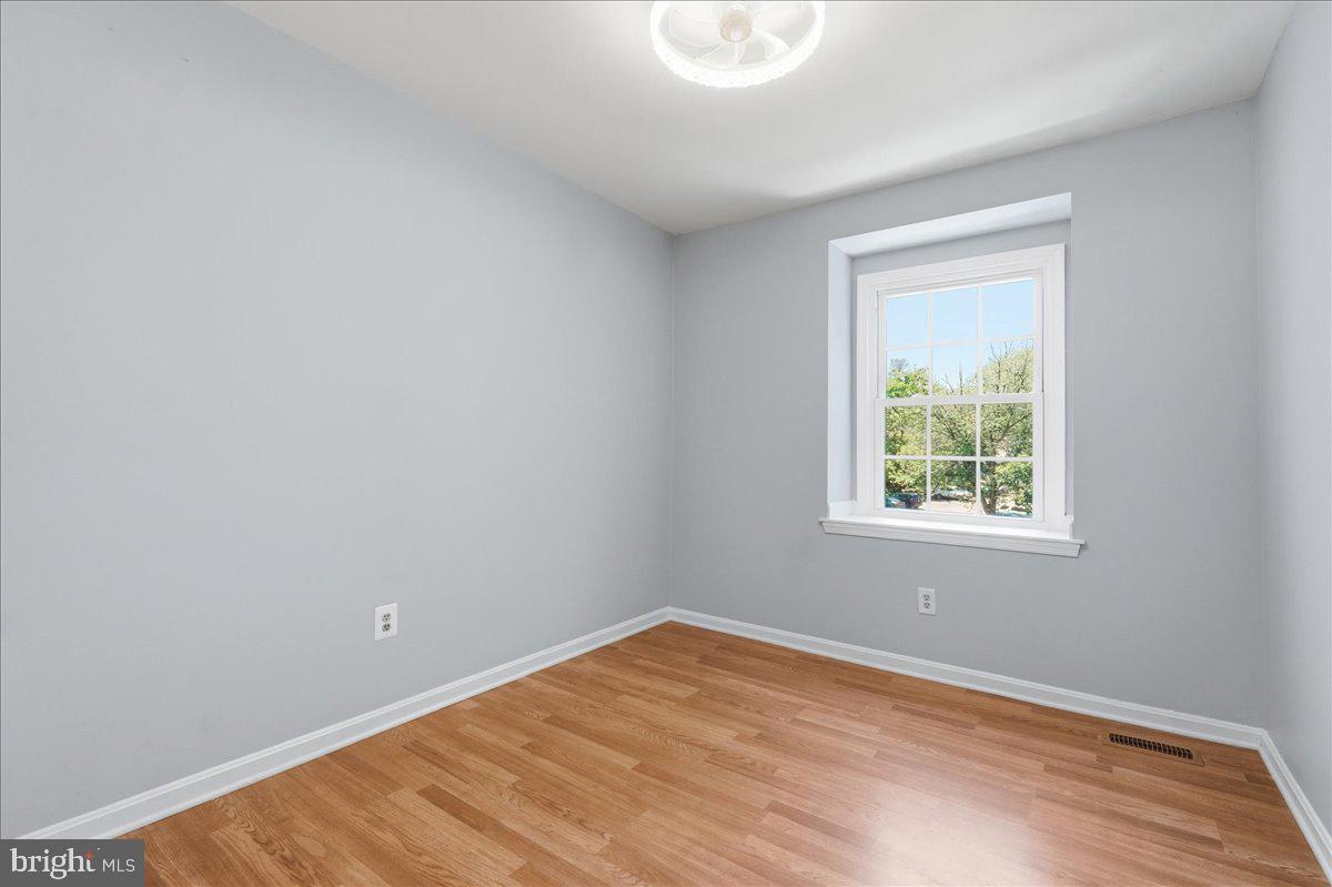 KEENE MILL WOODS - Residential