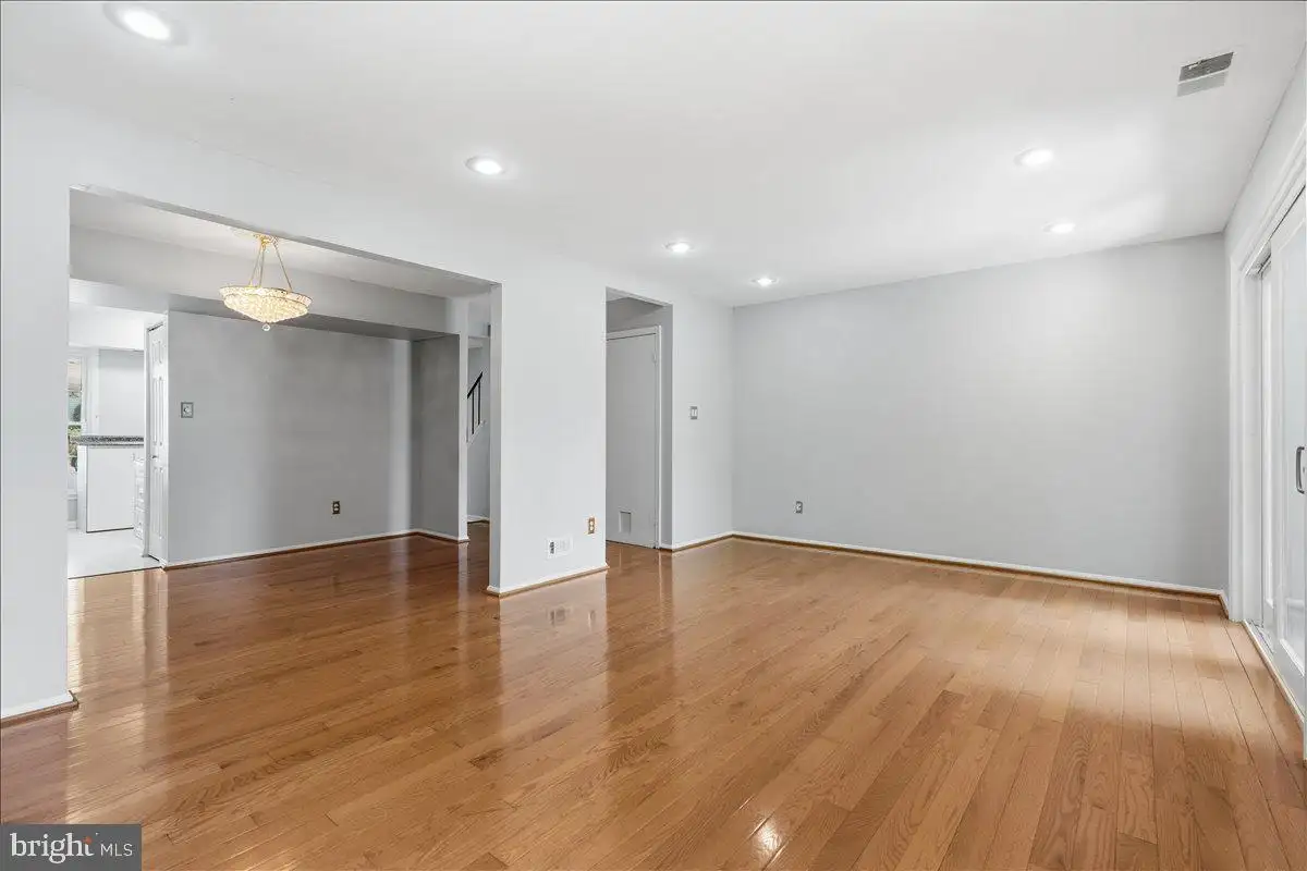 Additional image 42 of 6326 Fenestra Court, Burke, VA 22015