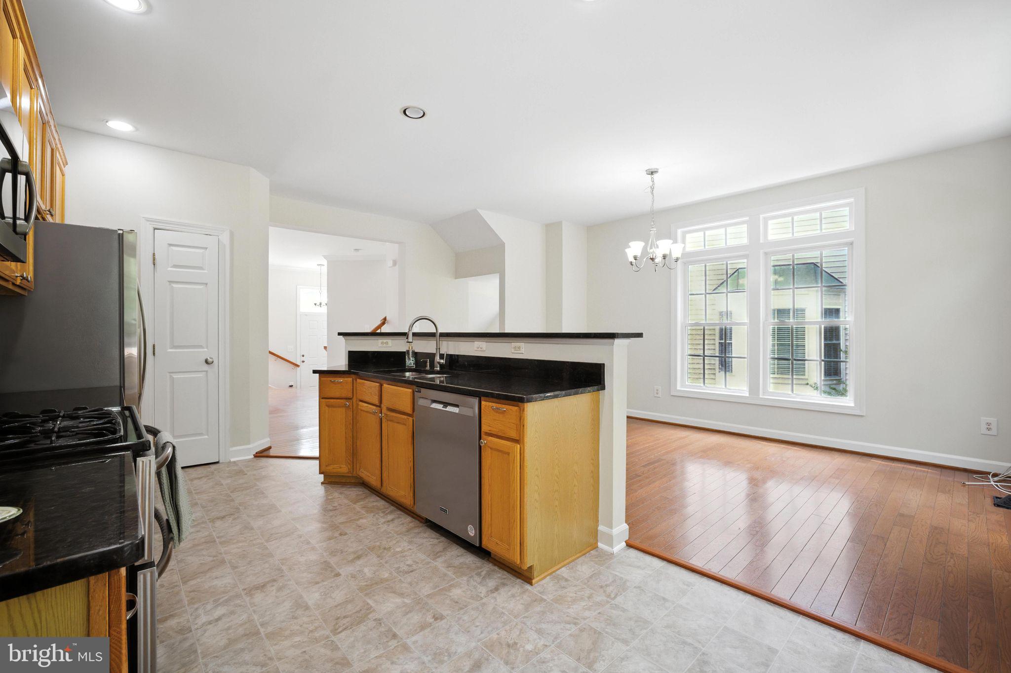 JAPONICA - Residential