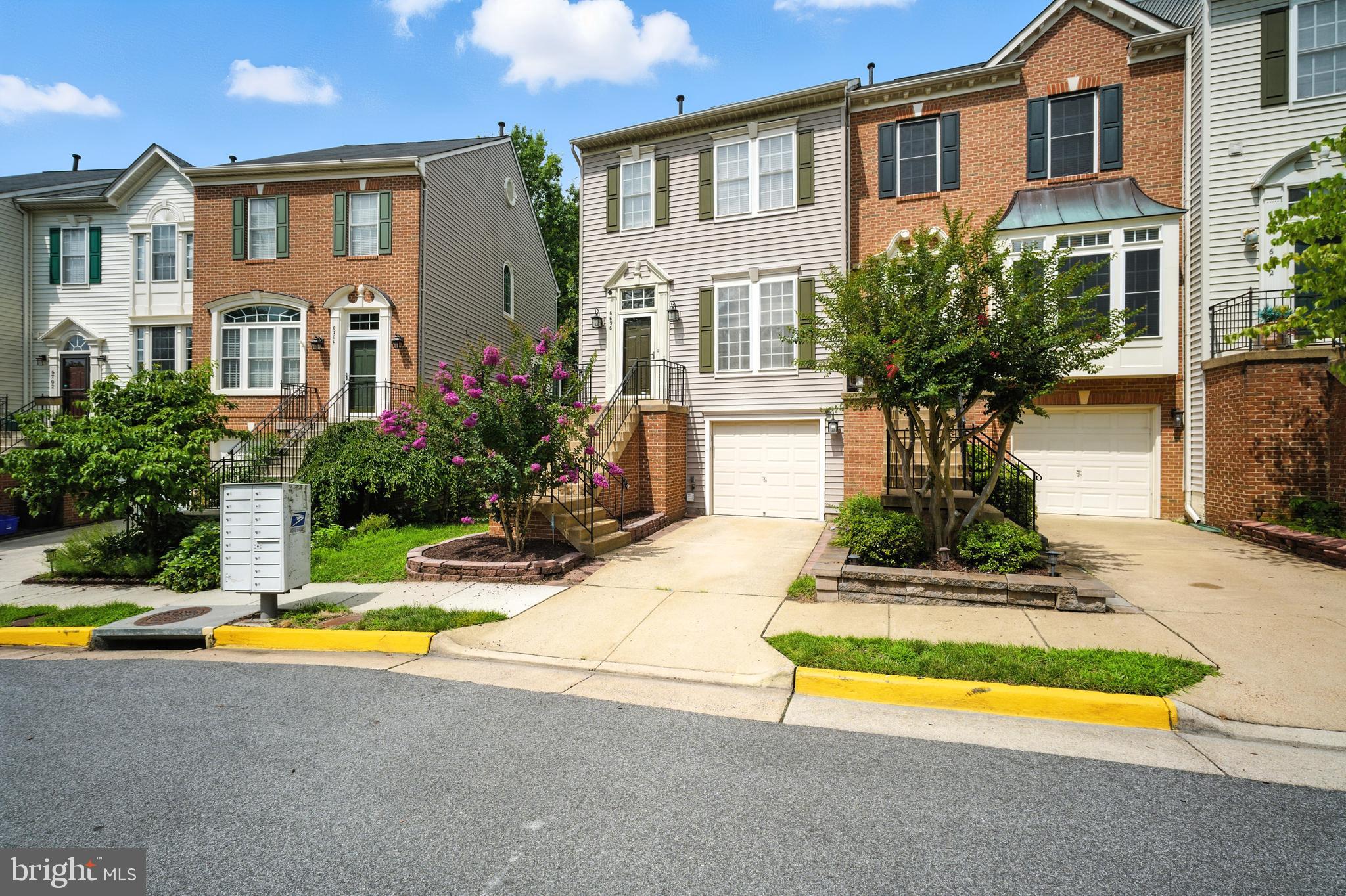 6696 DEBRA LU WAY