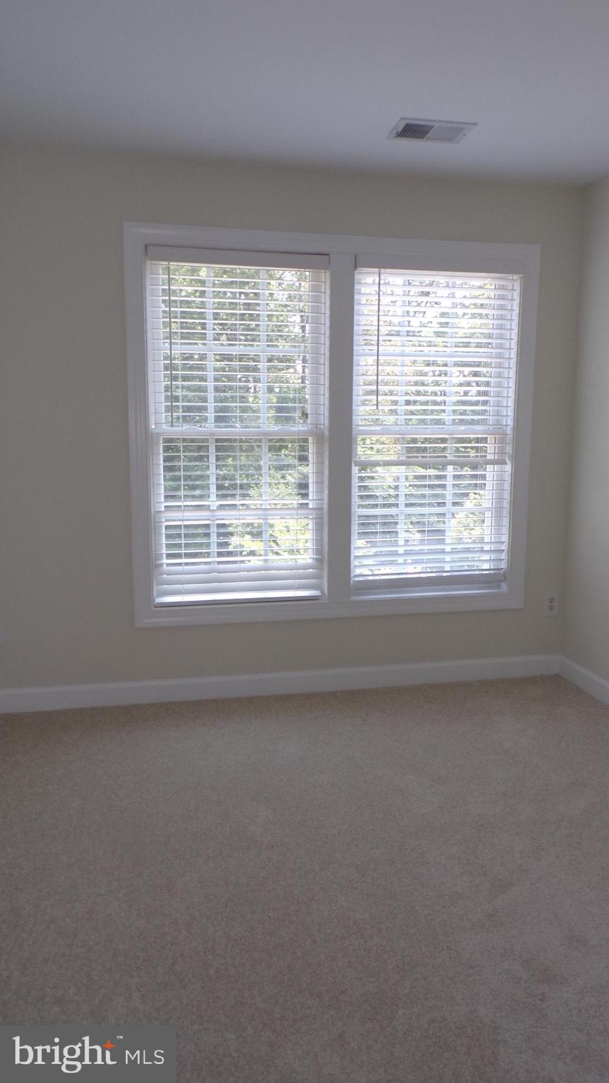 JAPONICA - Residential