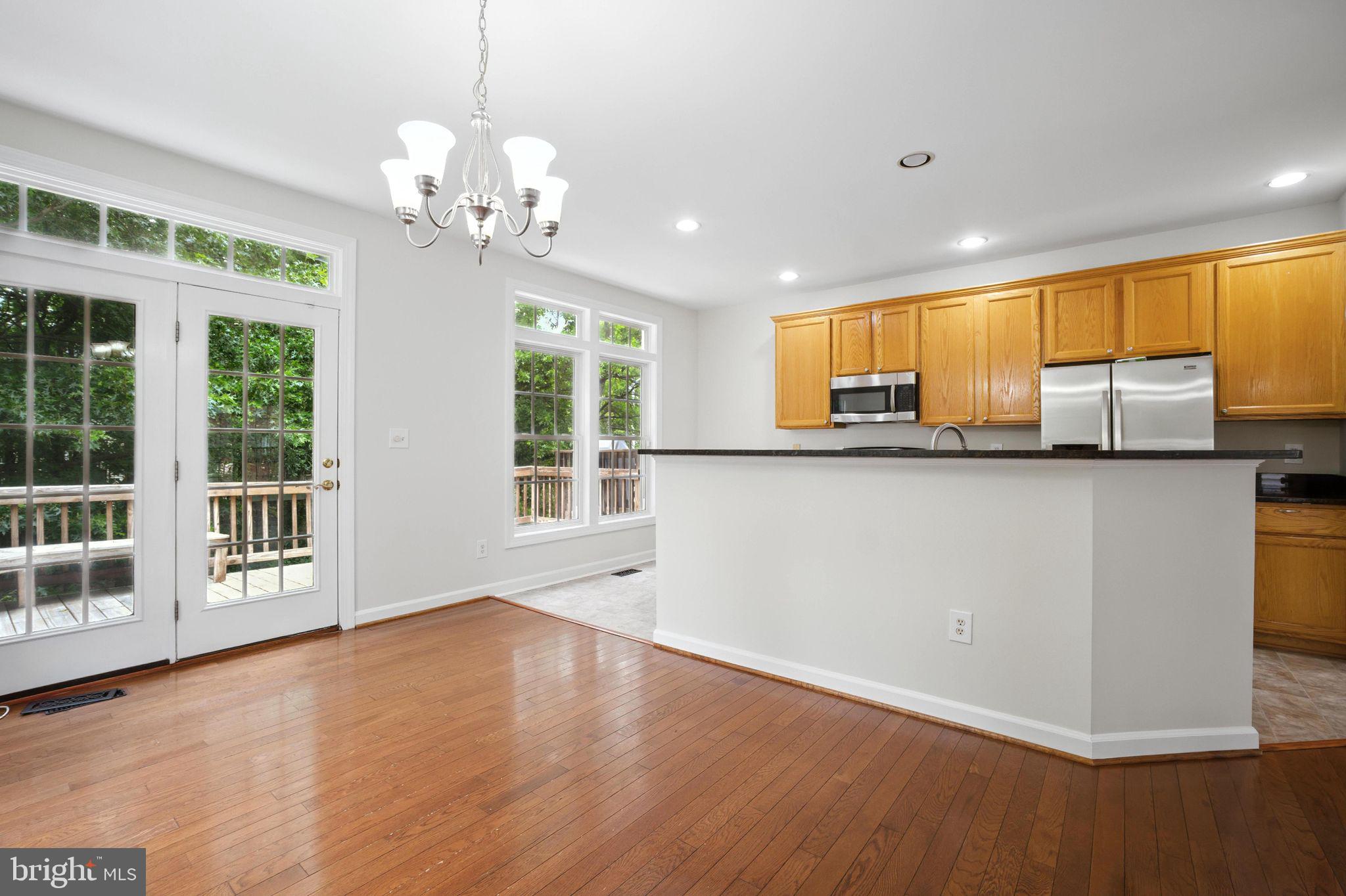 JAPONICA - Residential