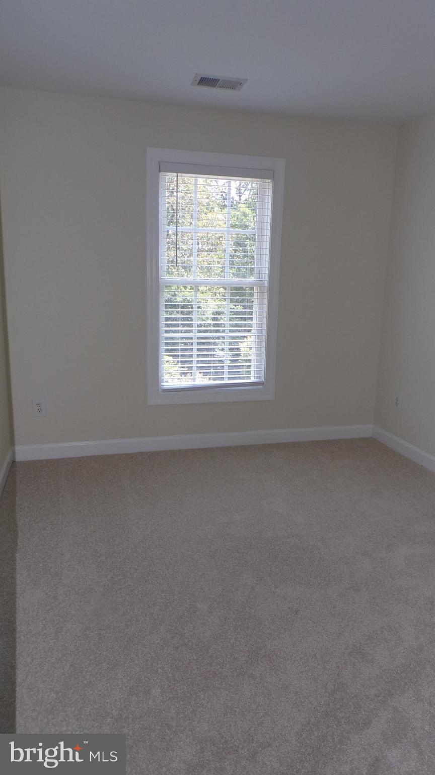 JAPONICA - Residential