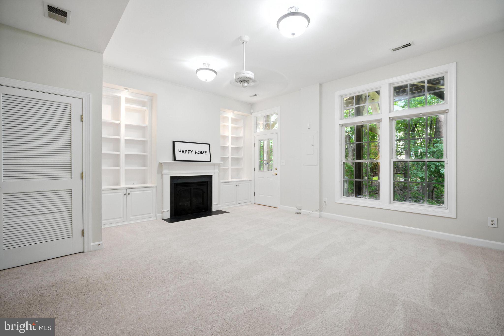 JAPONICA - Residential