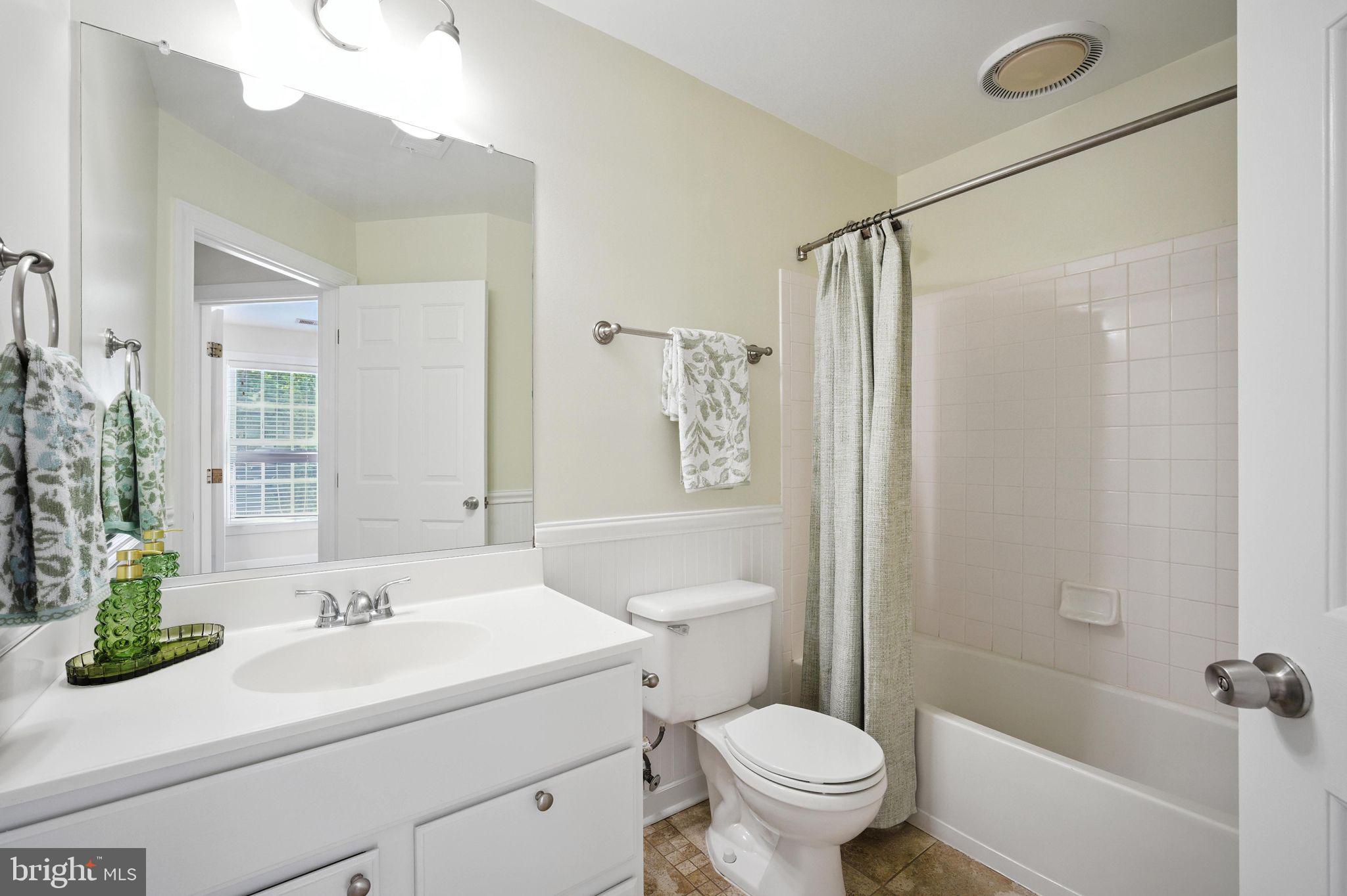 JAPONICA - Residential