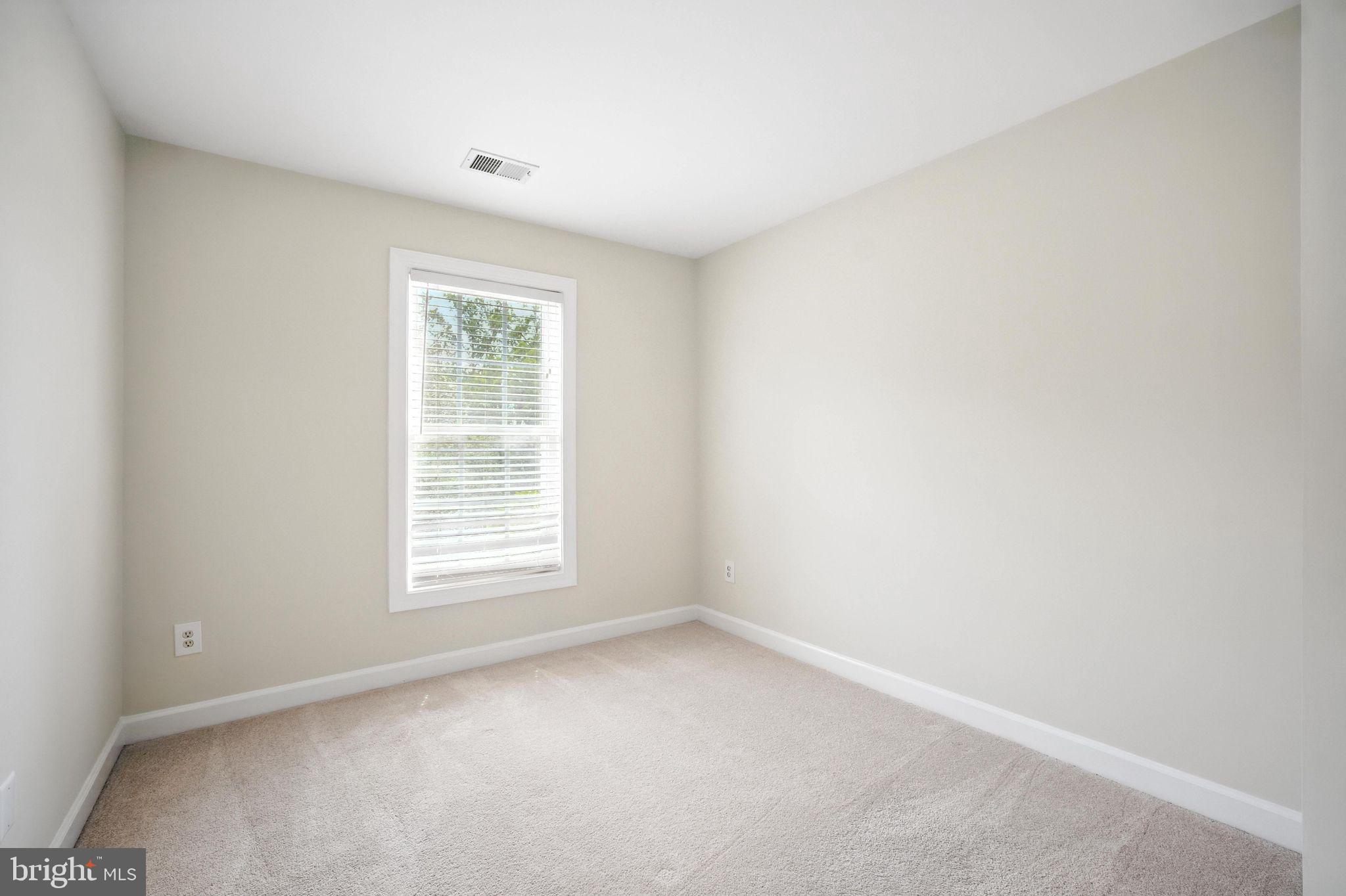 JAPONICA - Residential