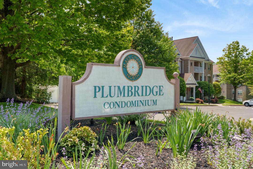 MAYS CHAPEL VILLAGE - Residential