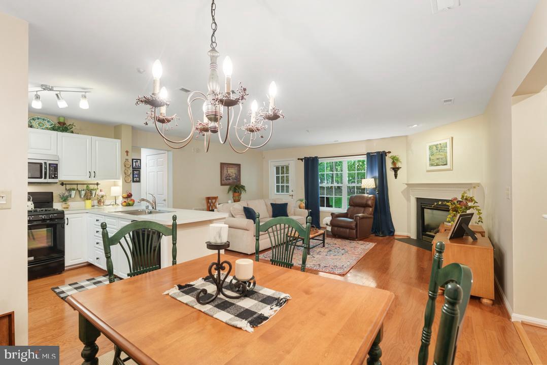 MAYS CHAPEL VILLAGE - Residential