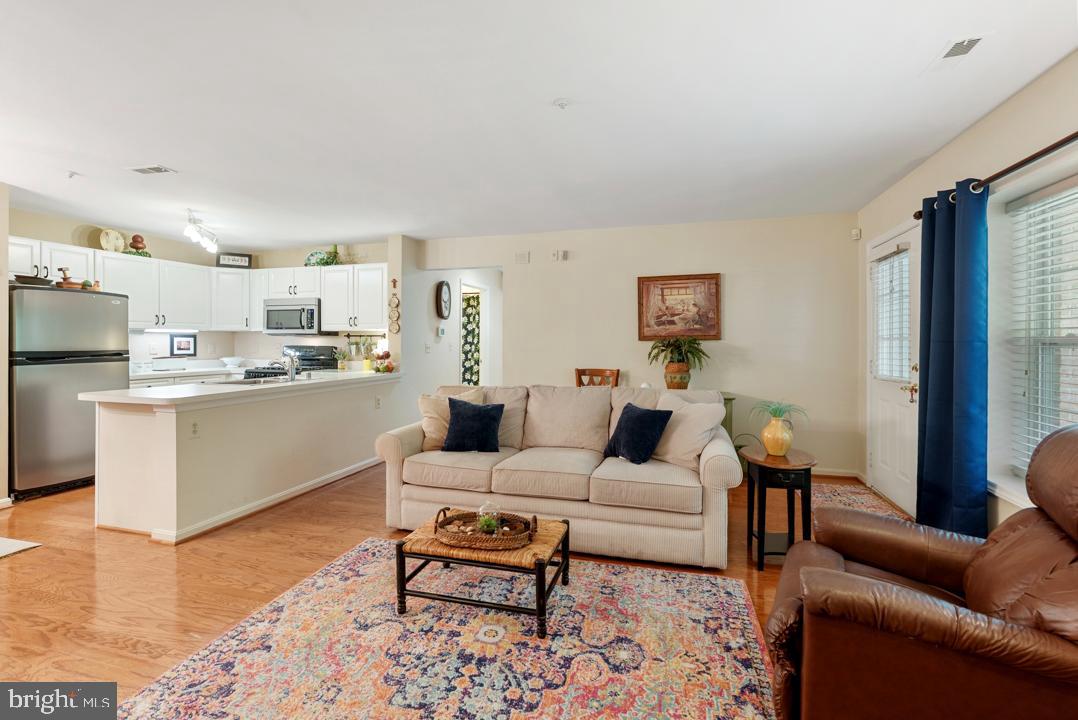 MAYS CHAPEL VILLAGE - Residential