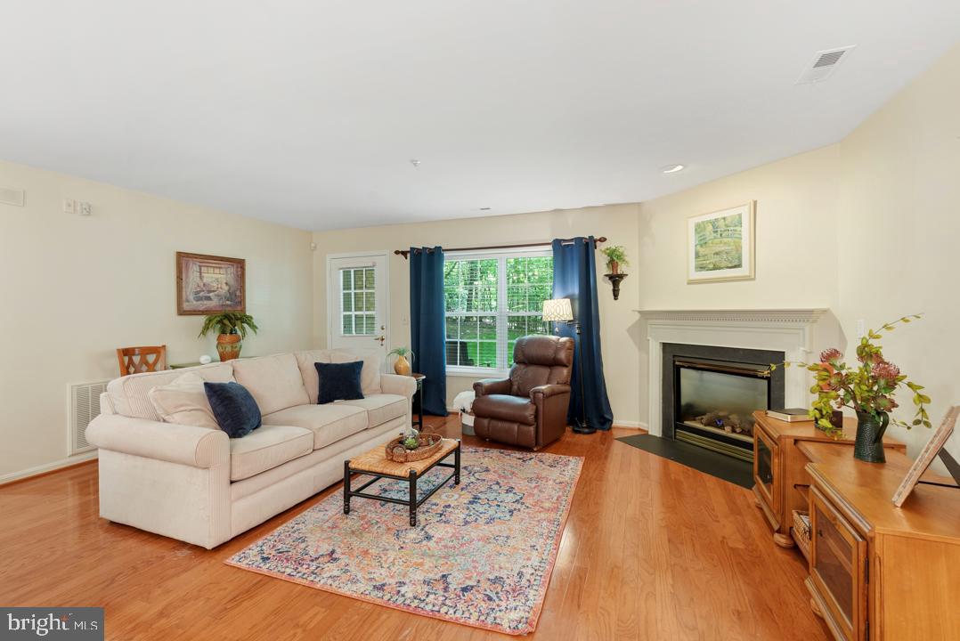 MAYS CHAPEL VILLAGE - Residential