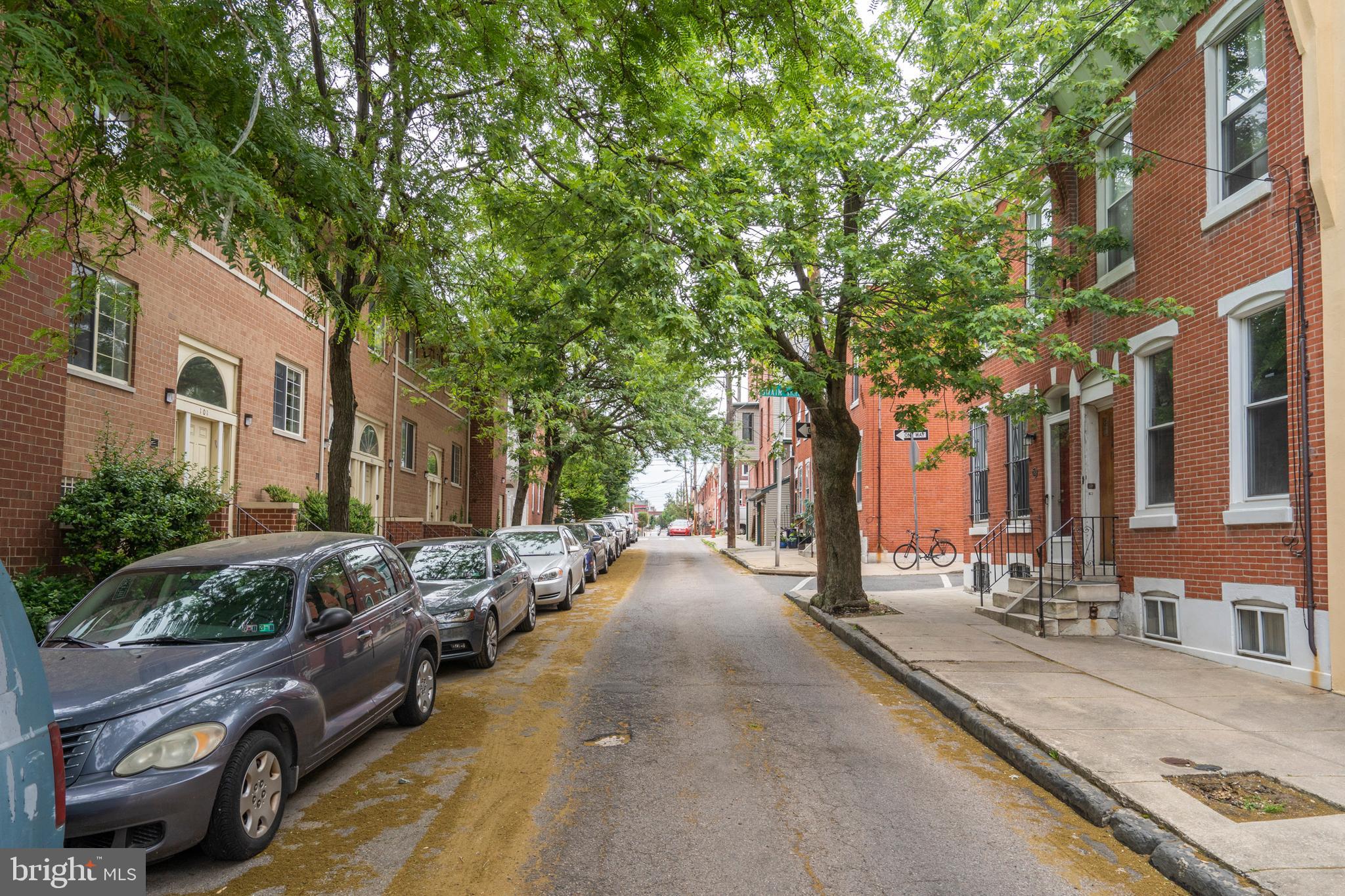 ART MUSEUM AREA - Residential Lease