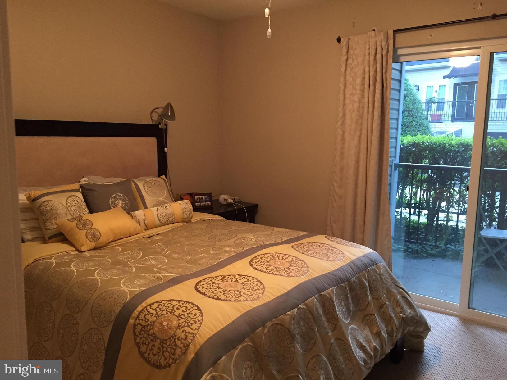 POINTE AT PARK CENTER - Residential Lease