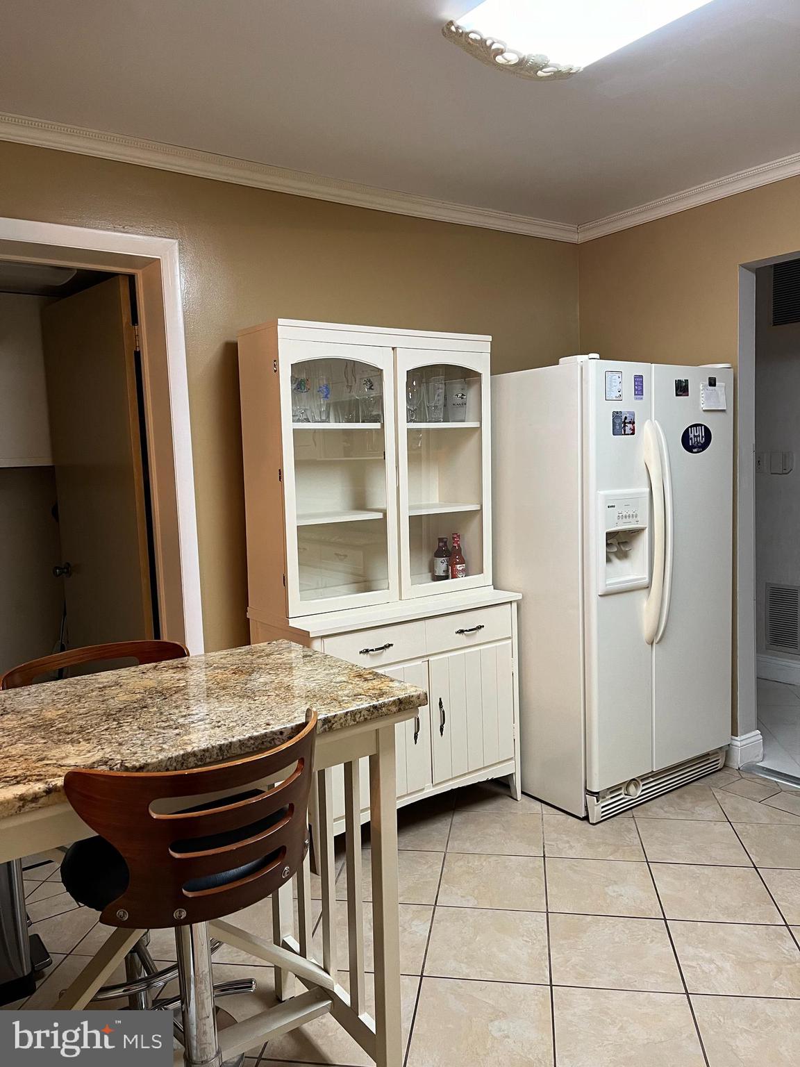 STAPLETON COURT GARDEN - Residential Lease