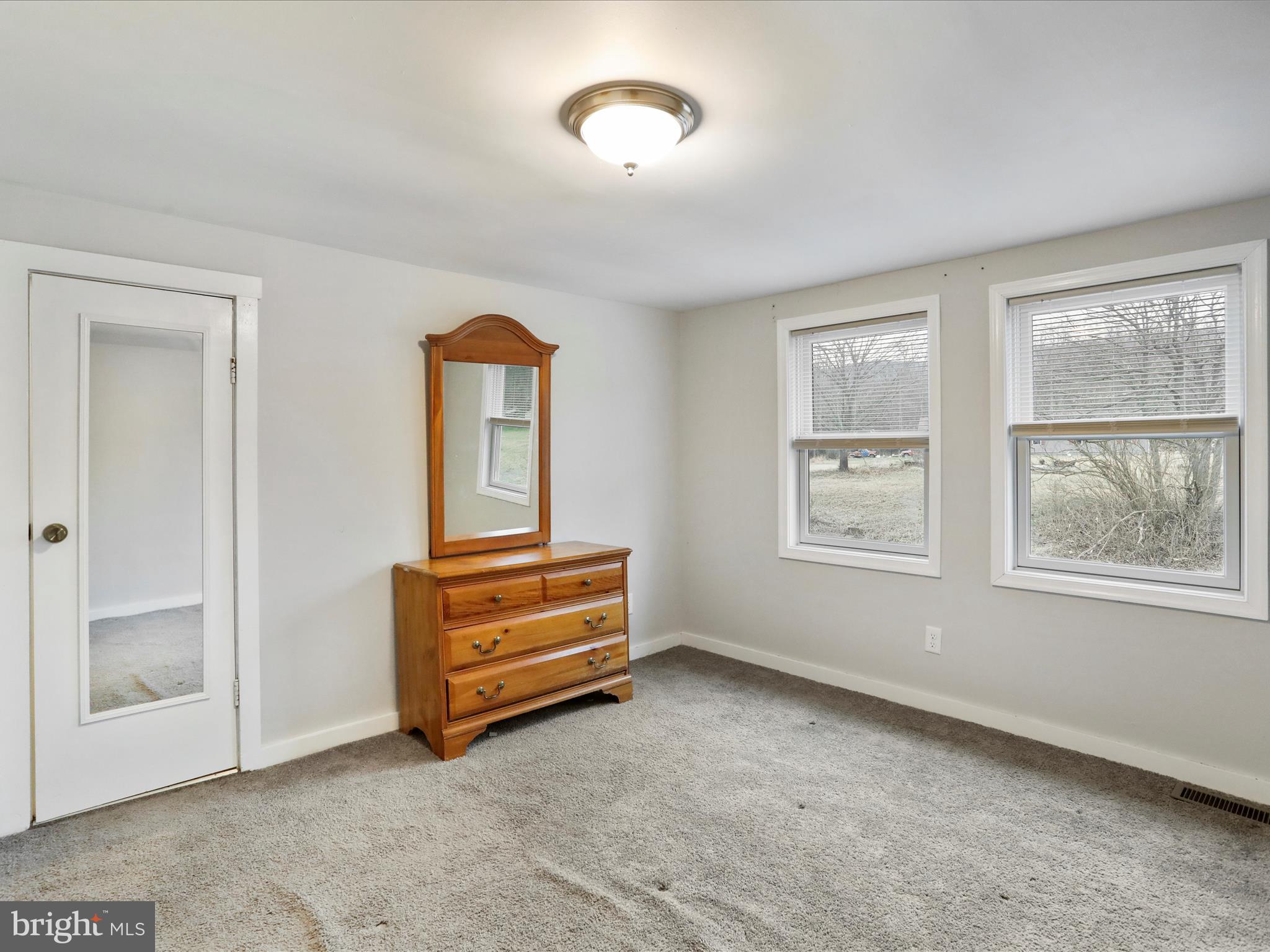 NONE UNRESTRICTED - Residential