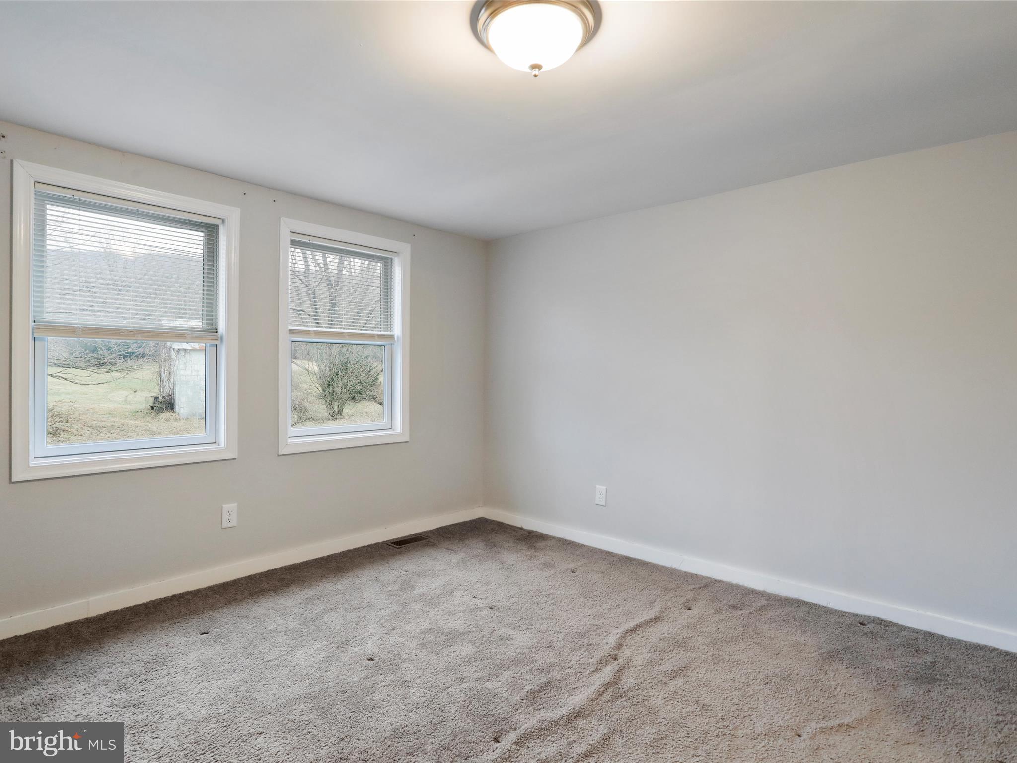 NONE UNRESTRICTED - Residential