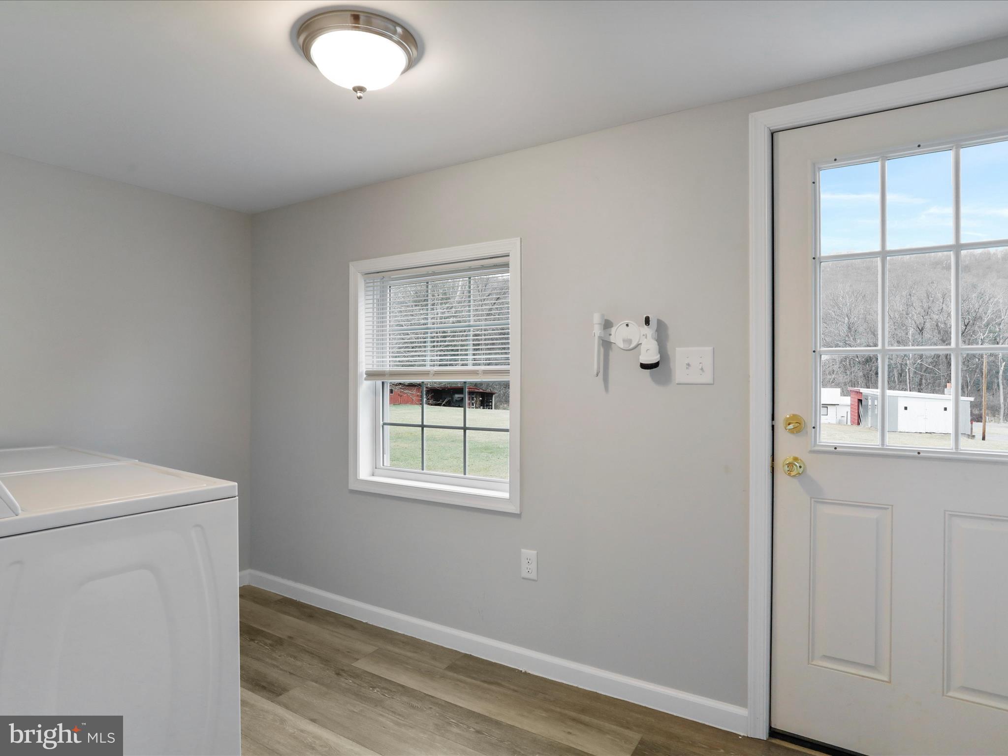 NONE UNRESTRICTED - Residential