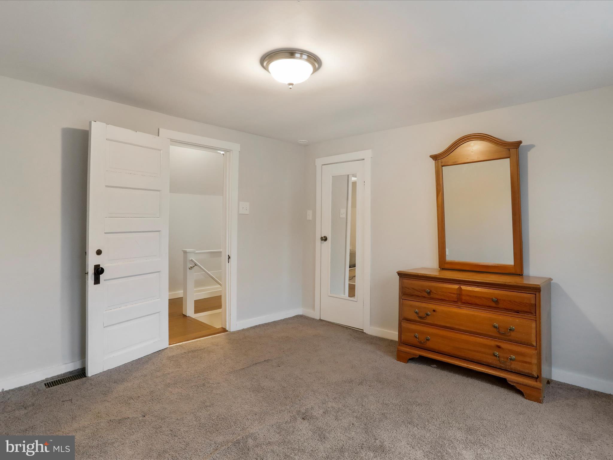 NONE UNRESTRICTED - Residential