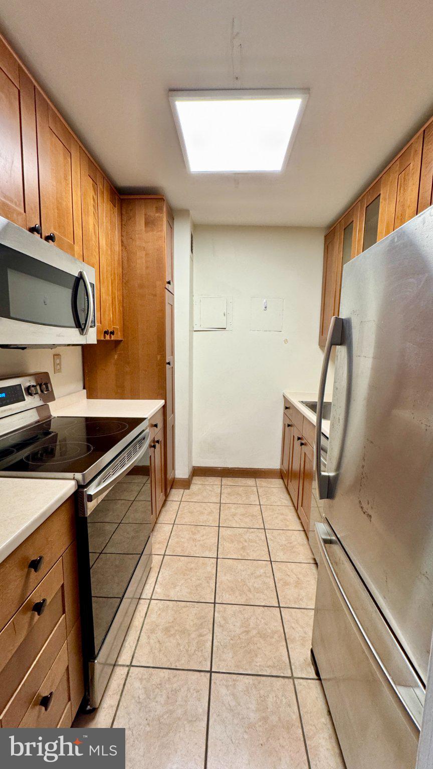 1425 4TH STREET SW A103