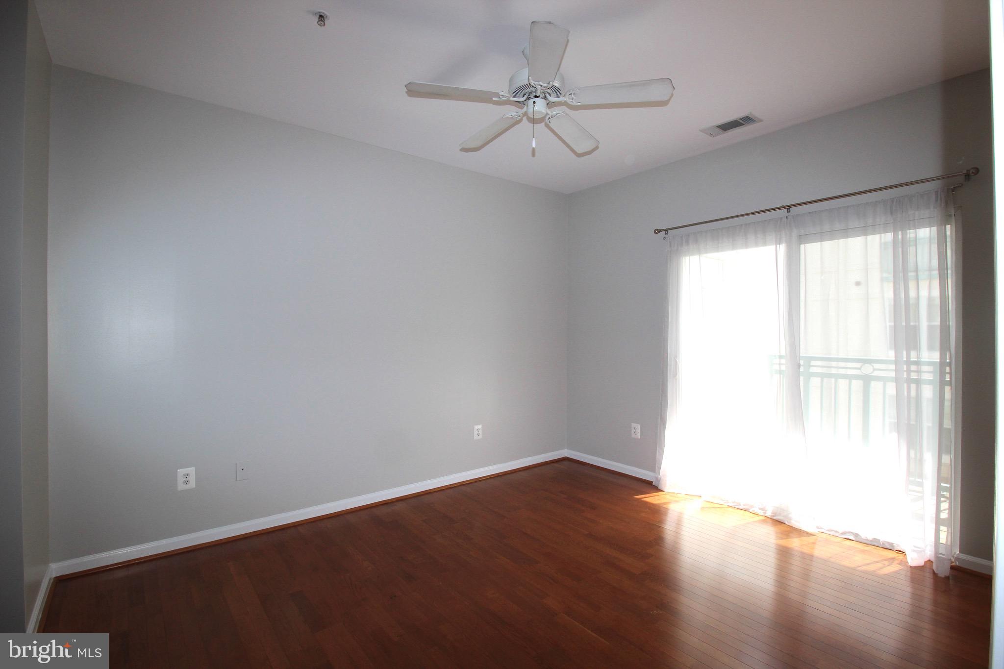 SAVOY AT RESTON TOWN CENTER - Residential Lease