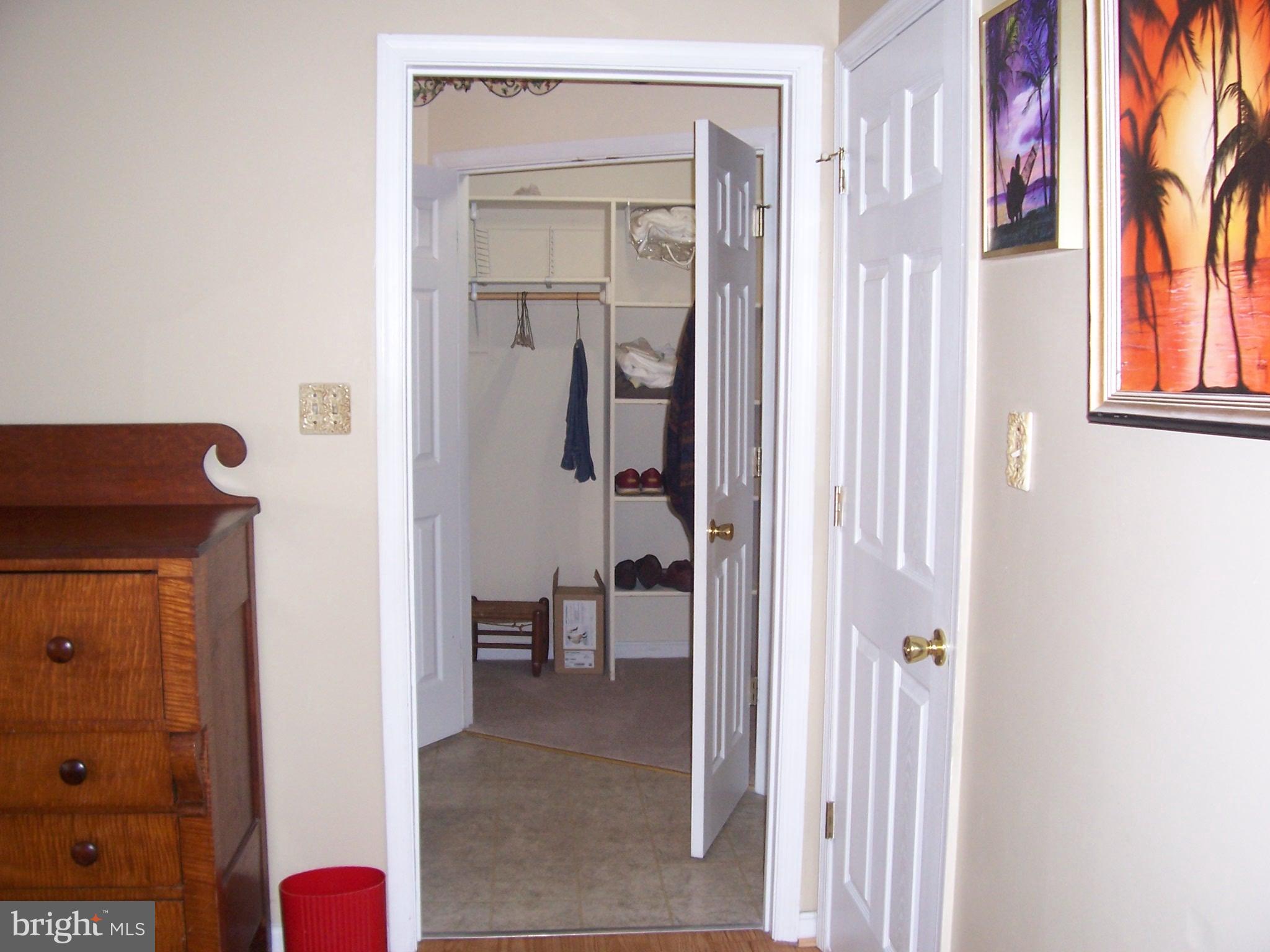 SIGNAL KNOLLS - Residential