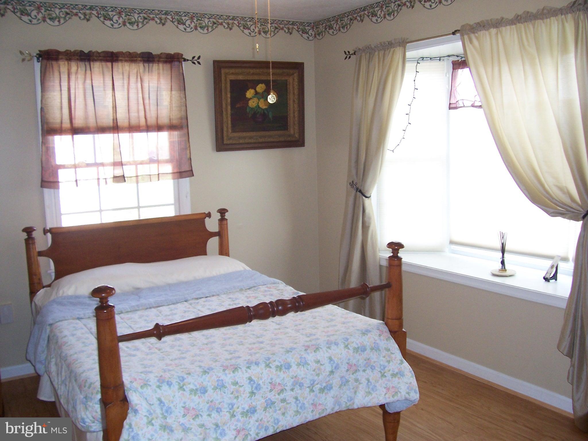 SIGNAL KNOLLS - Residential