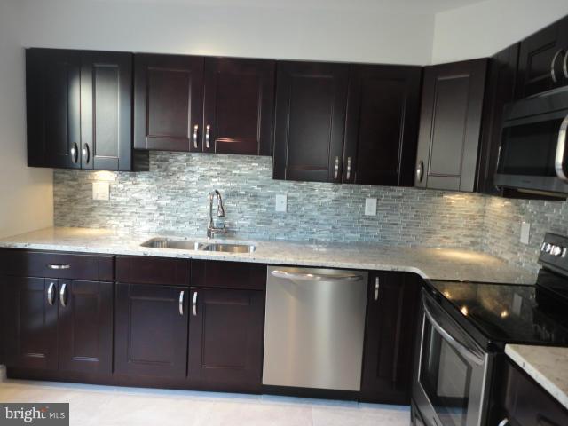 ST CHARLES SUB - HUNTINGTON - Residential