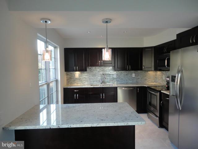 ST CHARLES SUB - HUNTINGTON - Residential