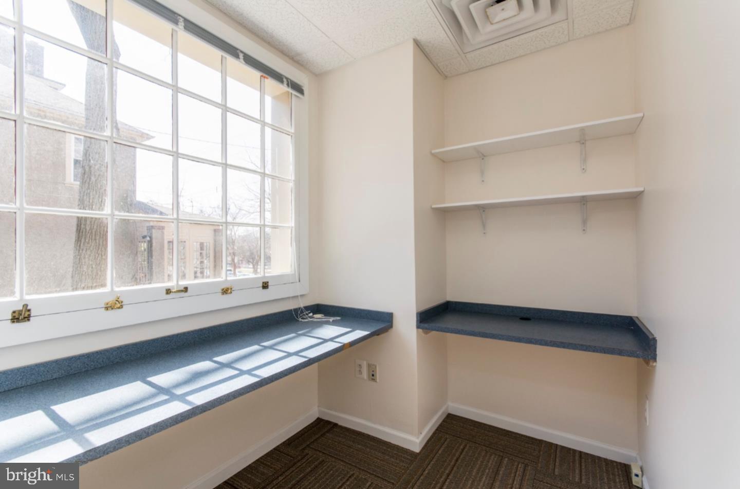 CHESTNUT HILL - Commercial Sale