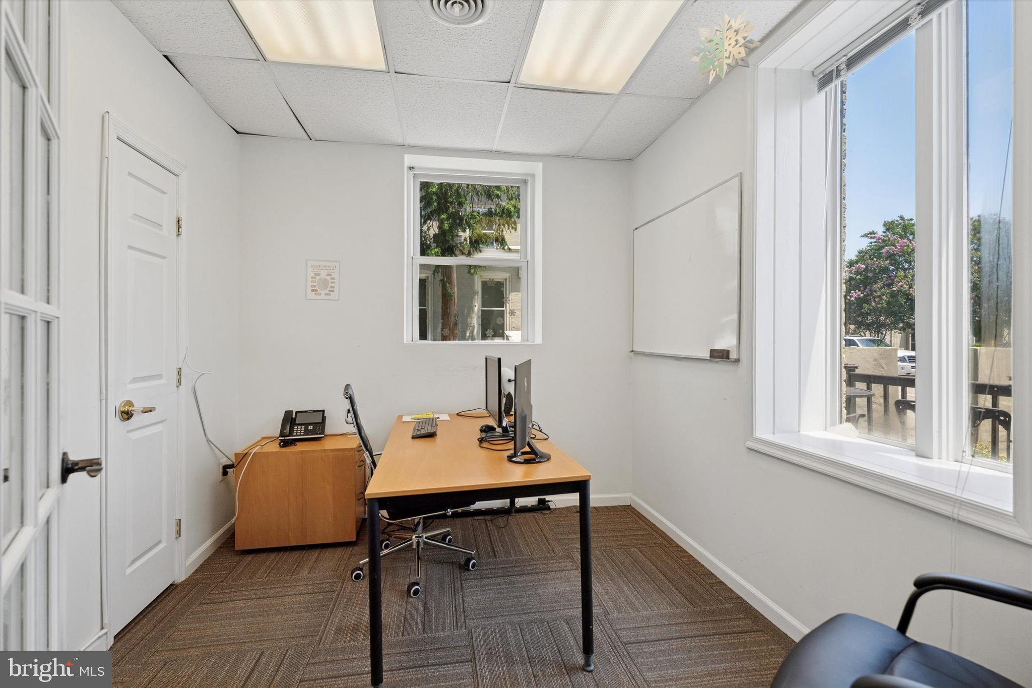 CHESTNUT HILL - Commercial Sale