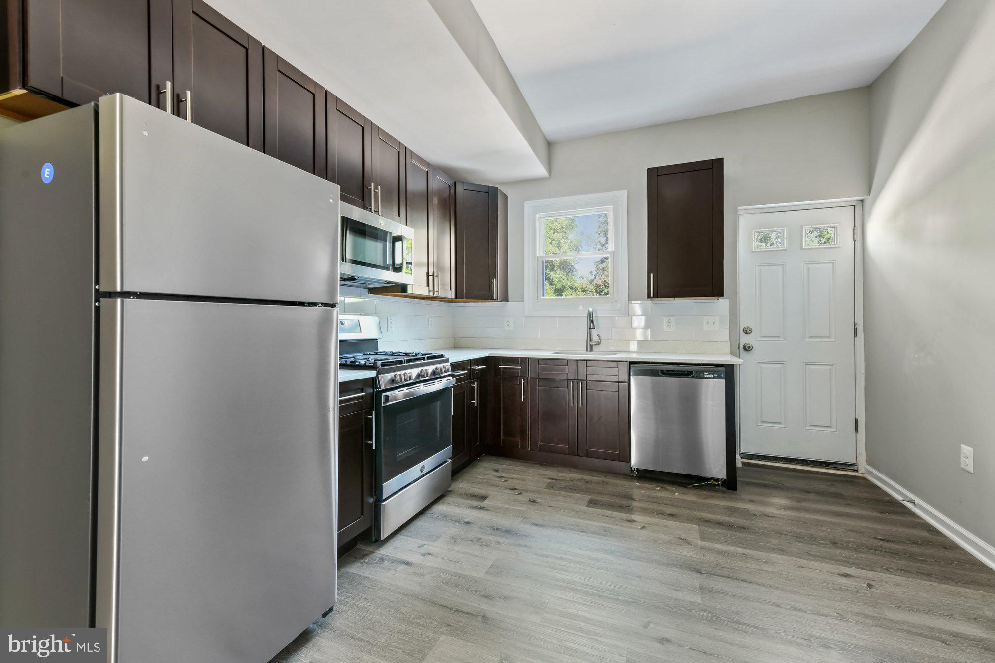 WASHINGTON VILLAGE - Residential Lease