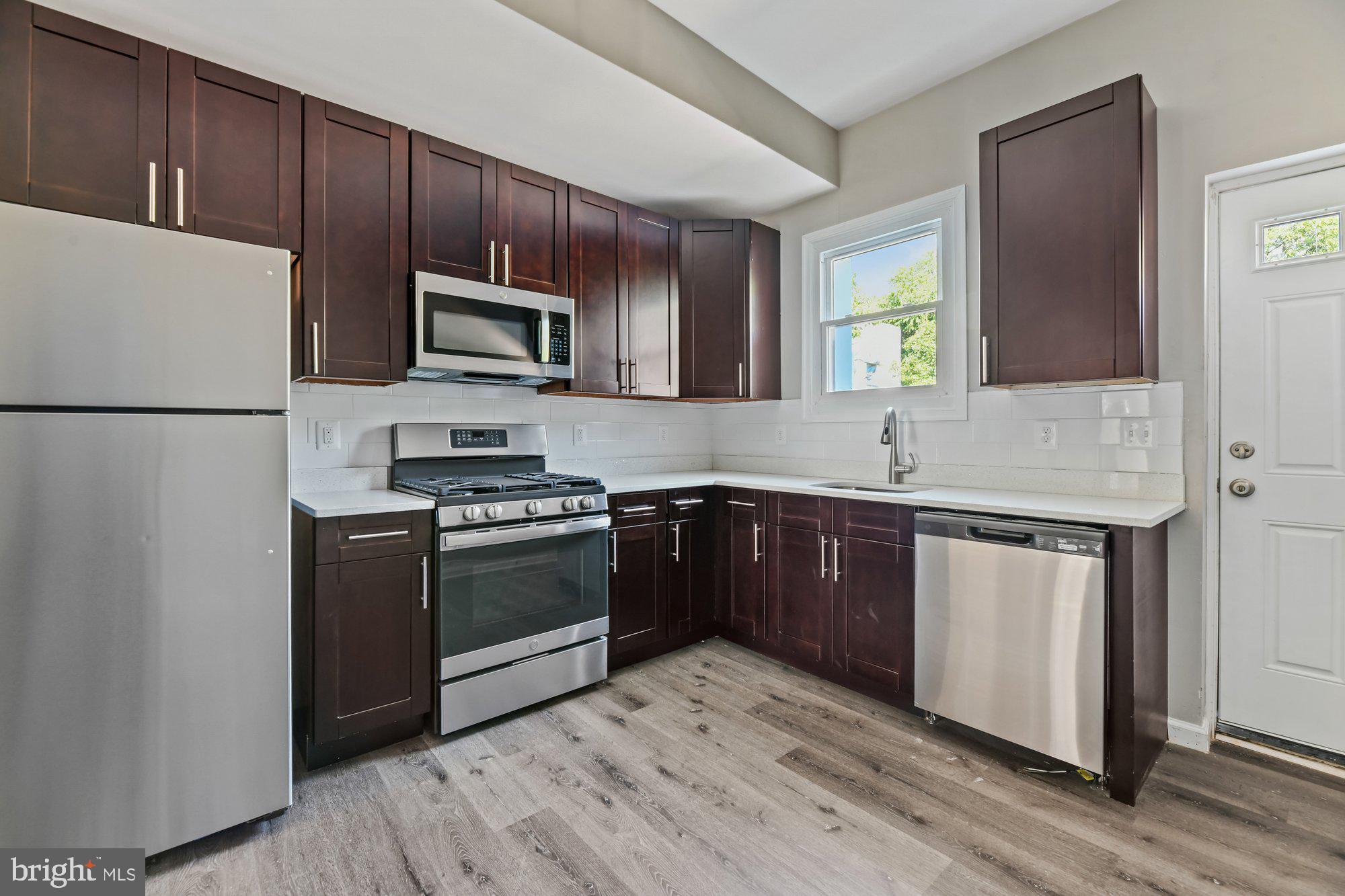 WASHINGTON VILLAGE - Residential Lease