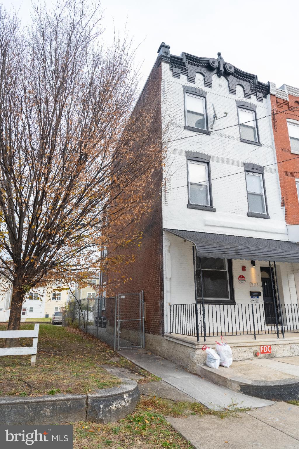 723 N 40TH STREET 2