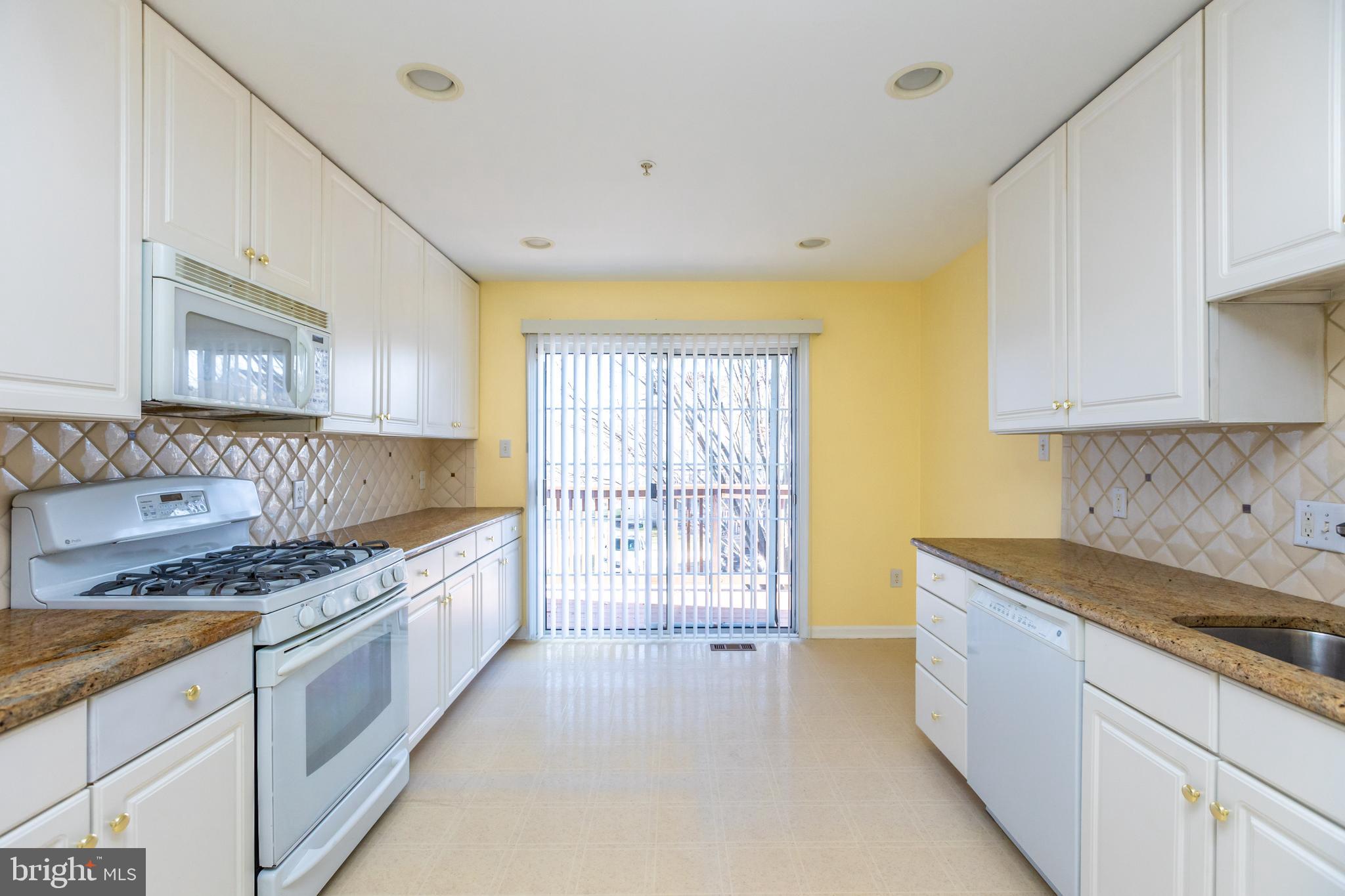 ANDOVER - Residential Lease