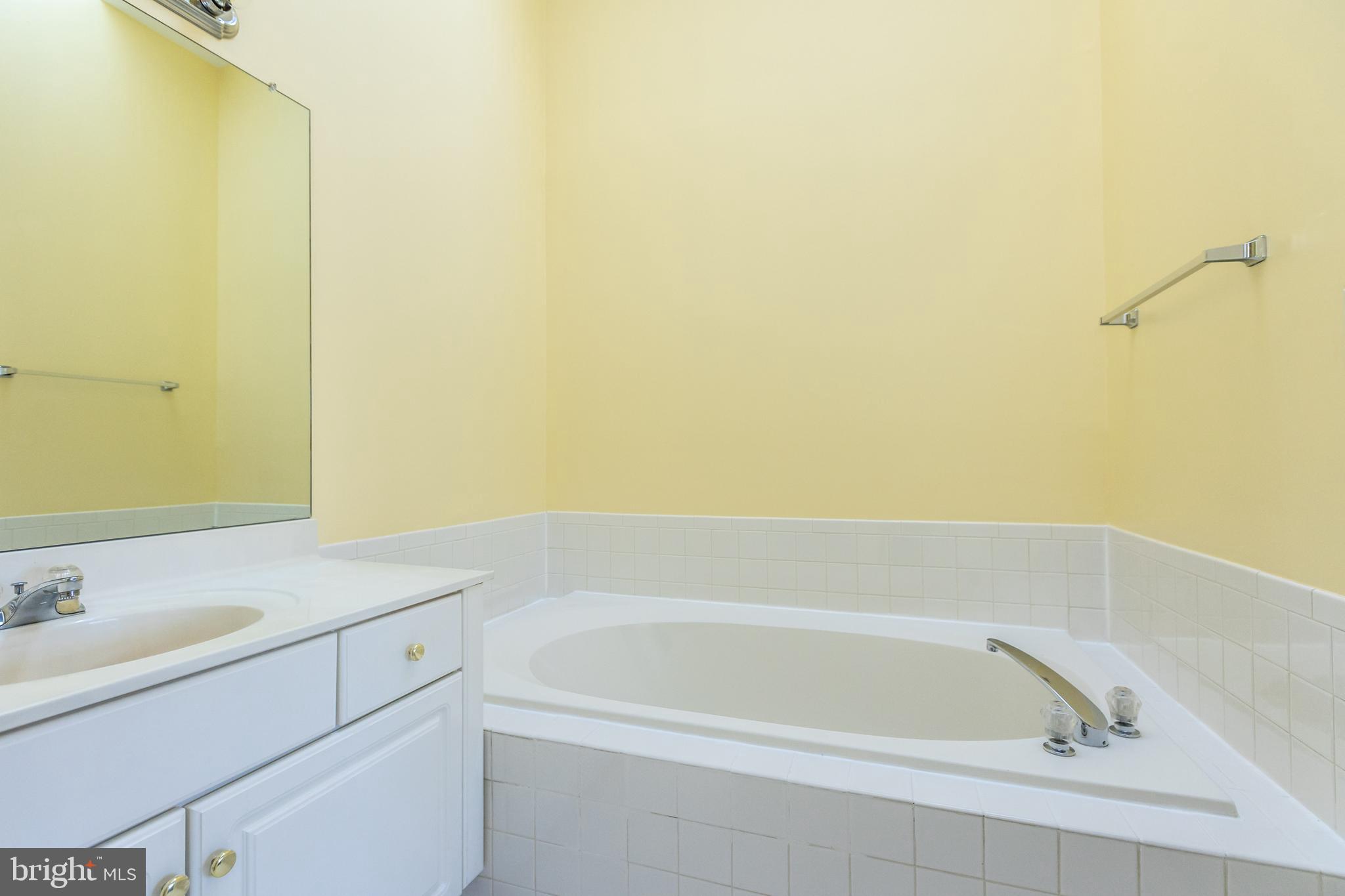 ANDOVER - Residential Lease