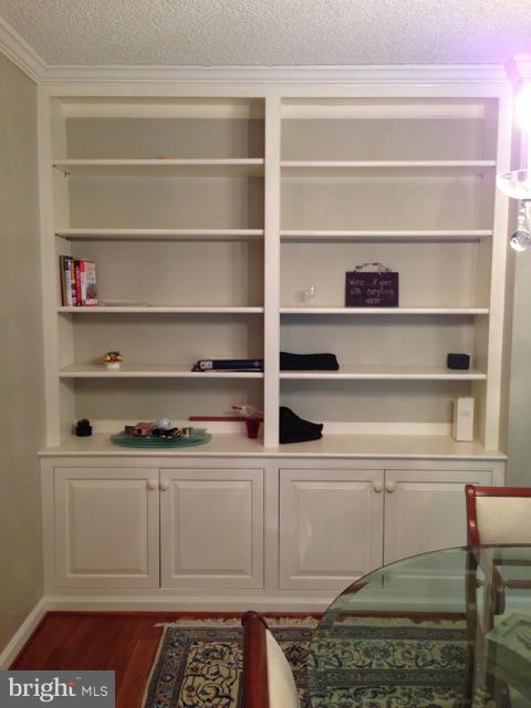 REGENCY AT MCLEAN - Residential Lease