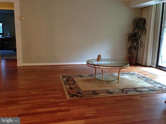 REGENCY AT MCLEAN - Residential Lease