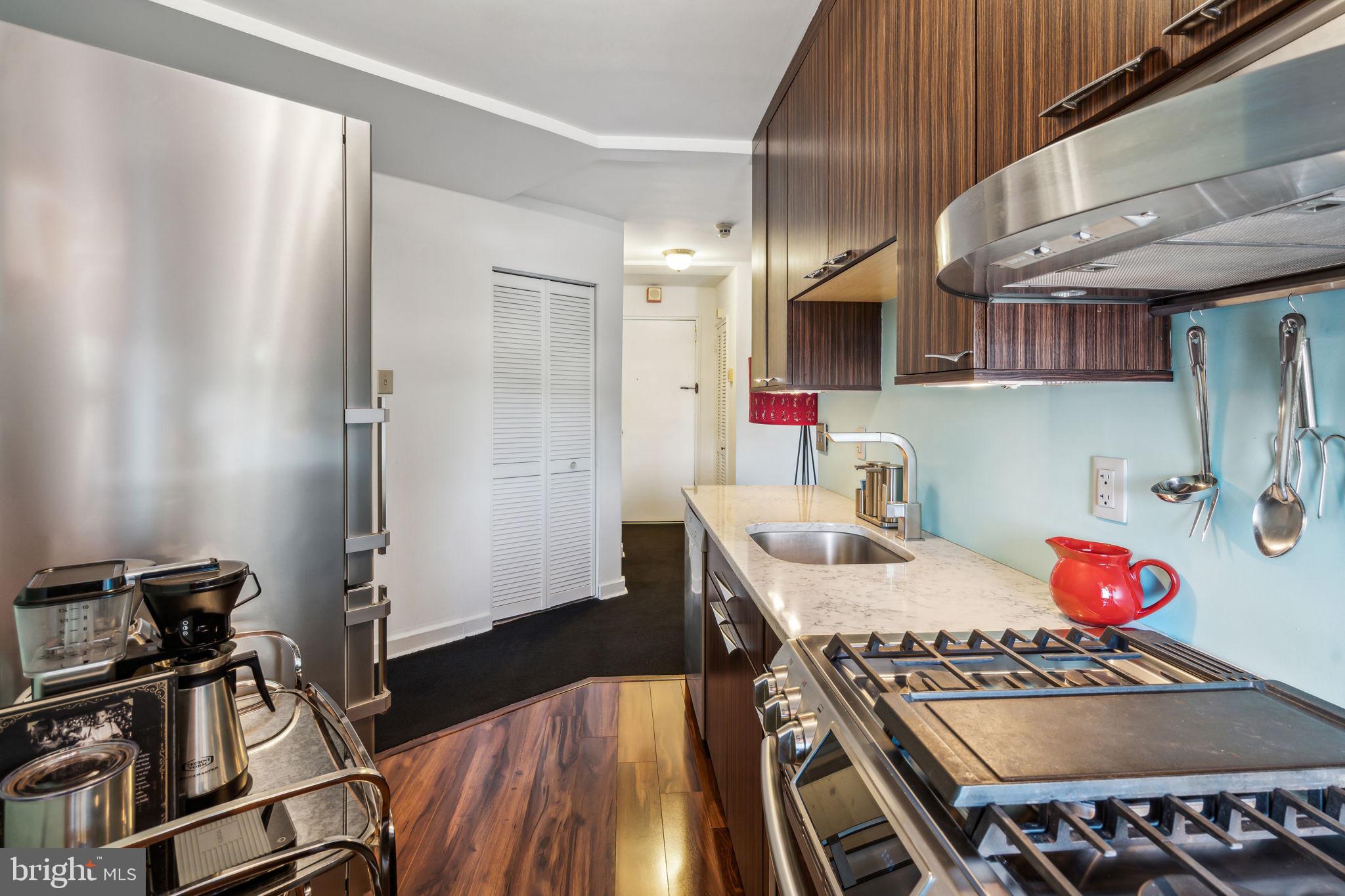 ART MUSEUM AREA - Residential