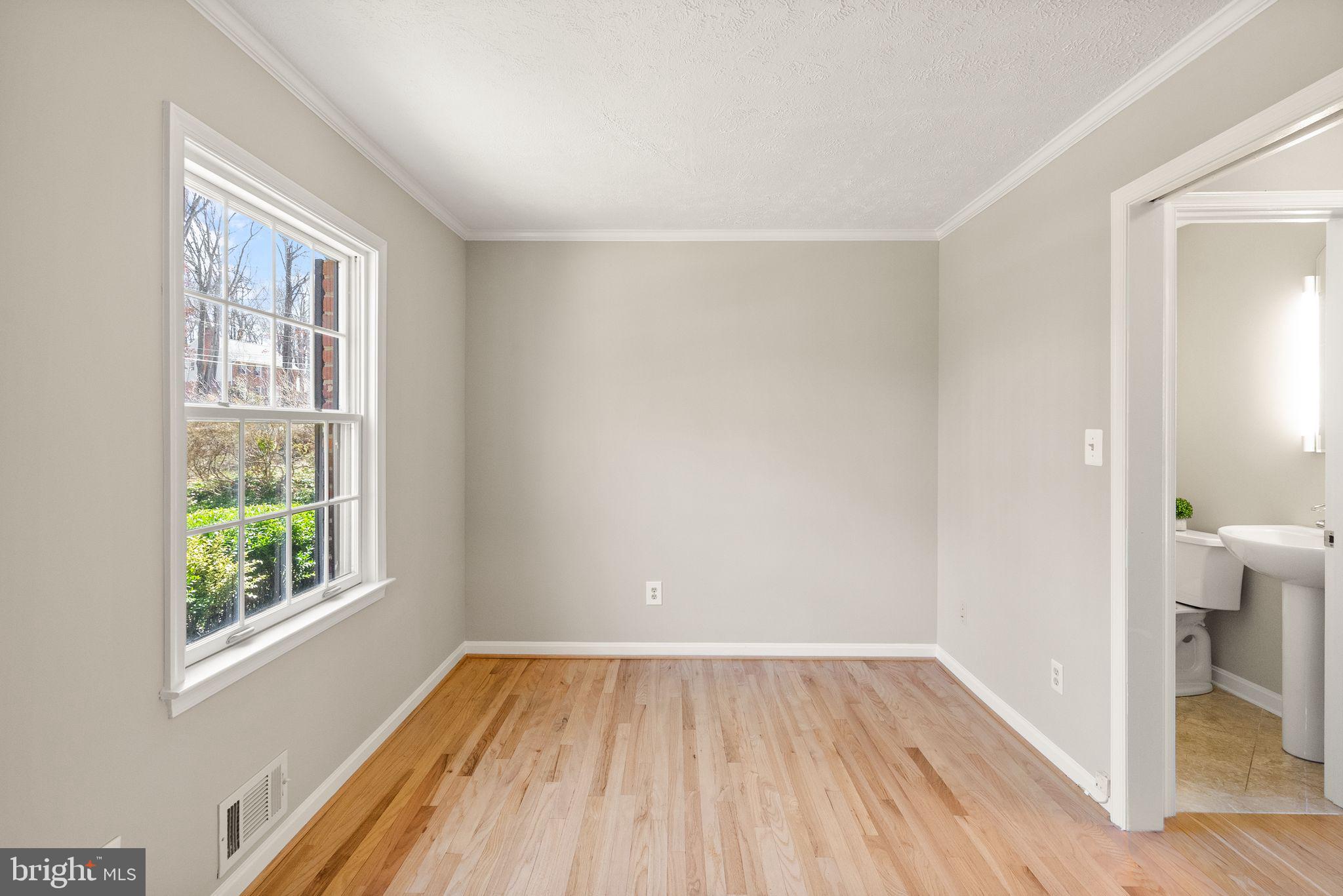 HILLBROOK FOREST - Residential