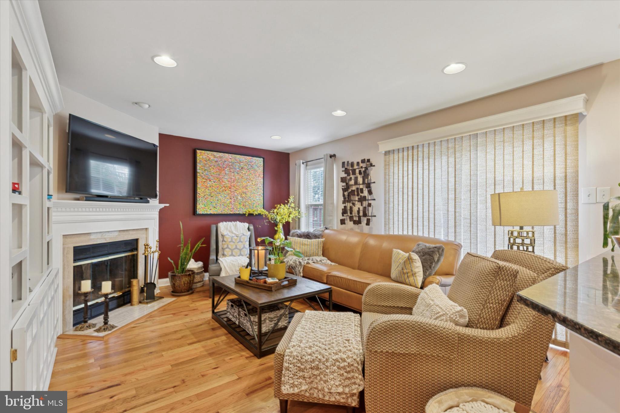 MONTGOMERY GREENE - Residential