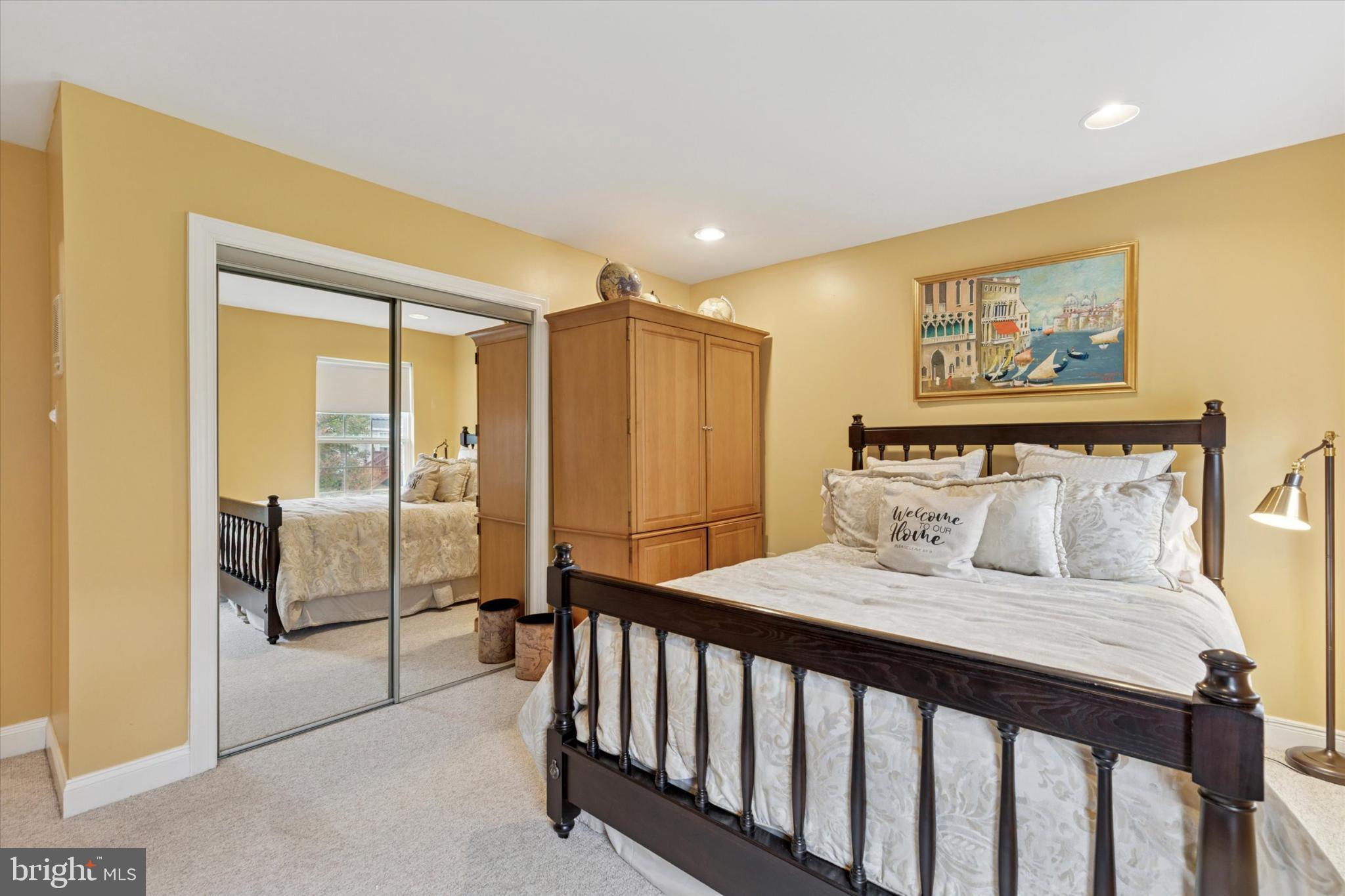 MONTGOMERY GREENE - Residential