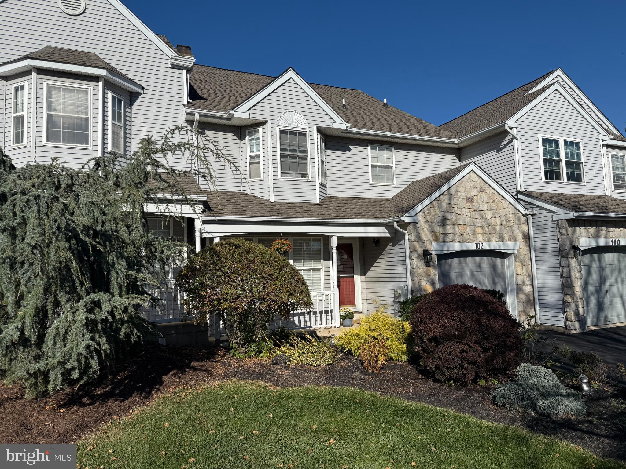 MONTGOMERY GREENE - Residential