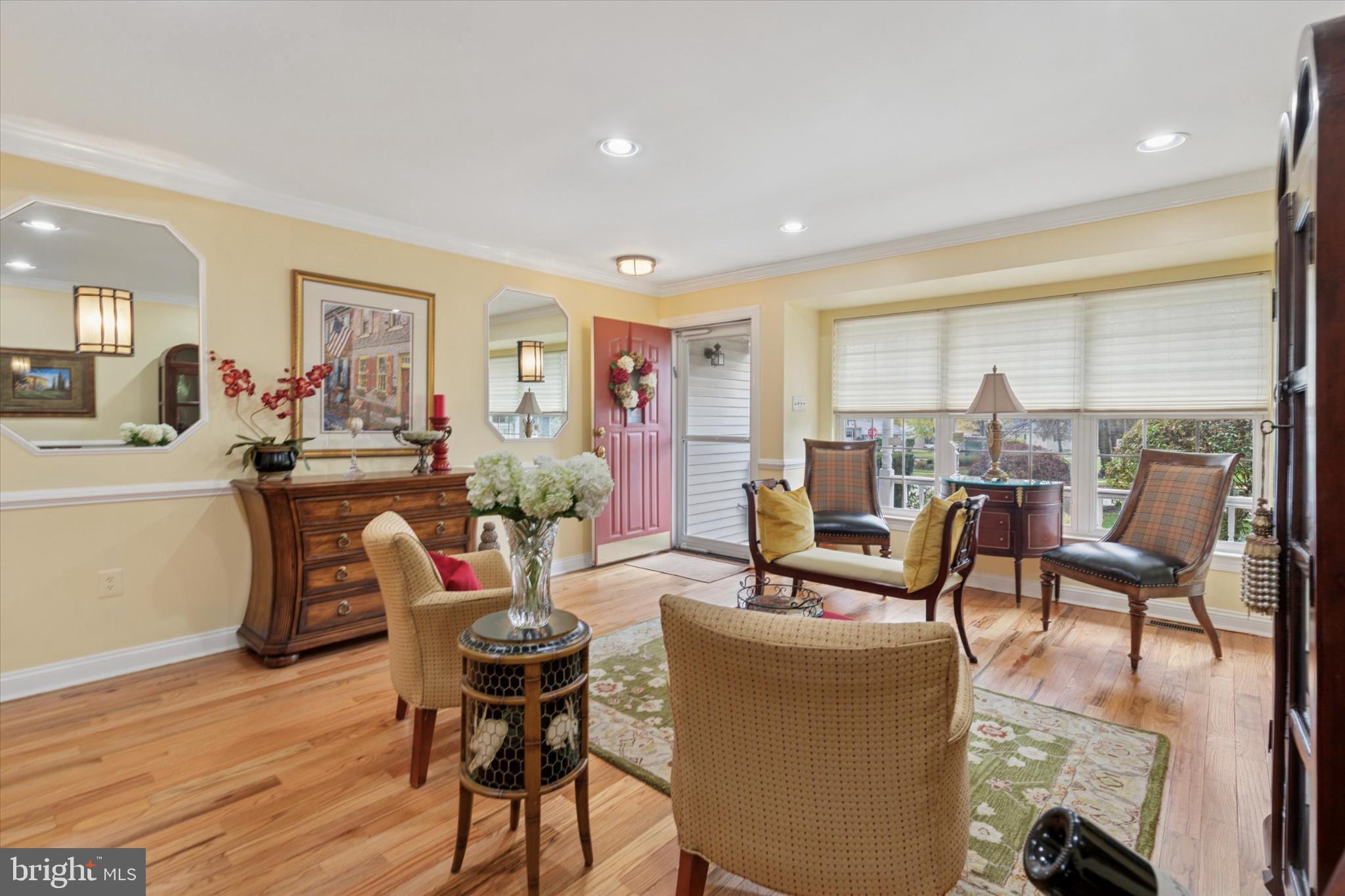 MONTGOMERY GREENE - Residential