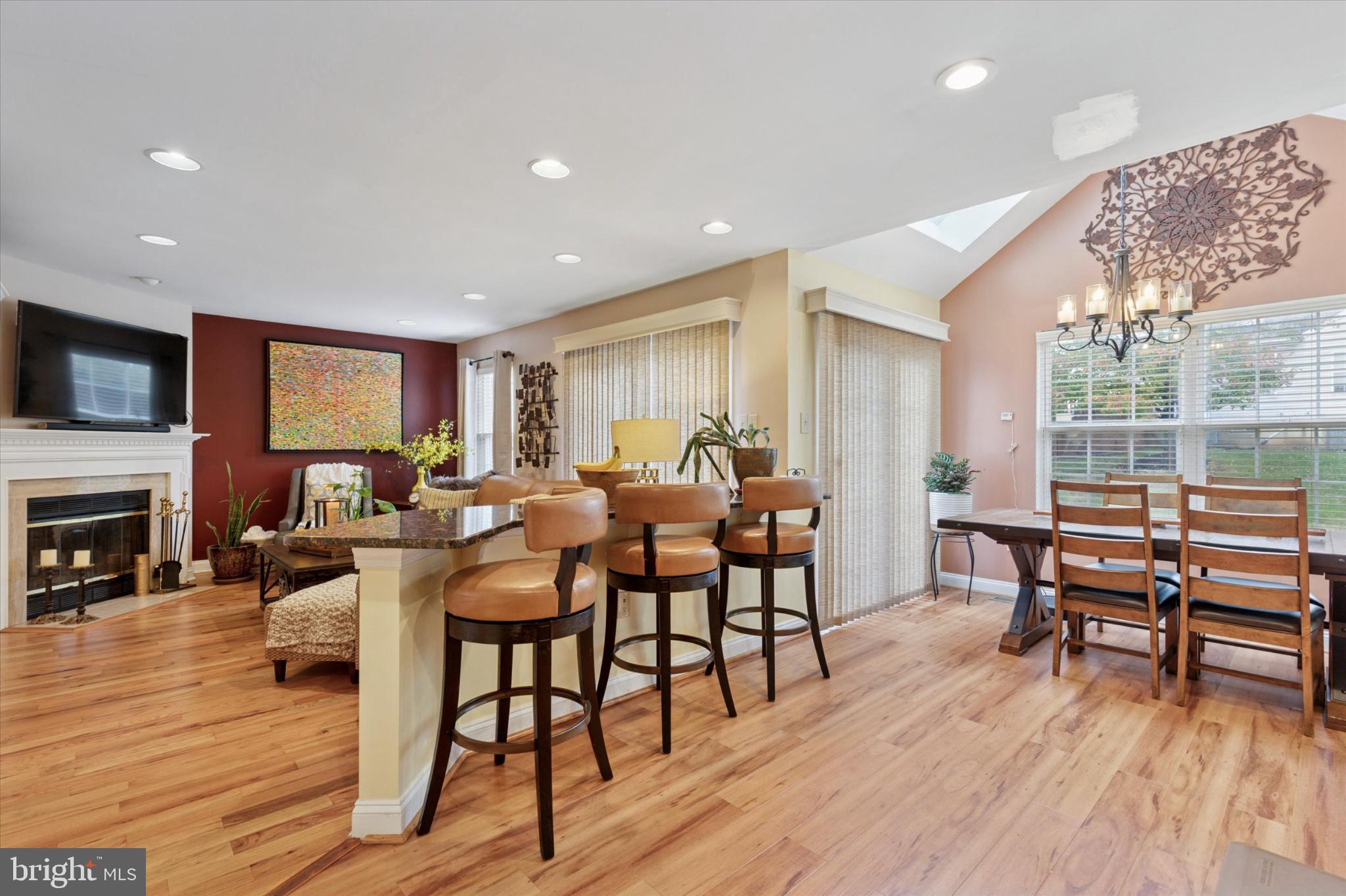 MONTGOMERY GREENE - Residential